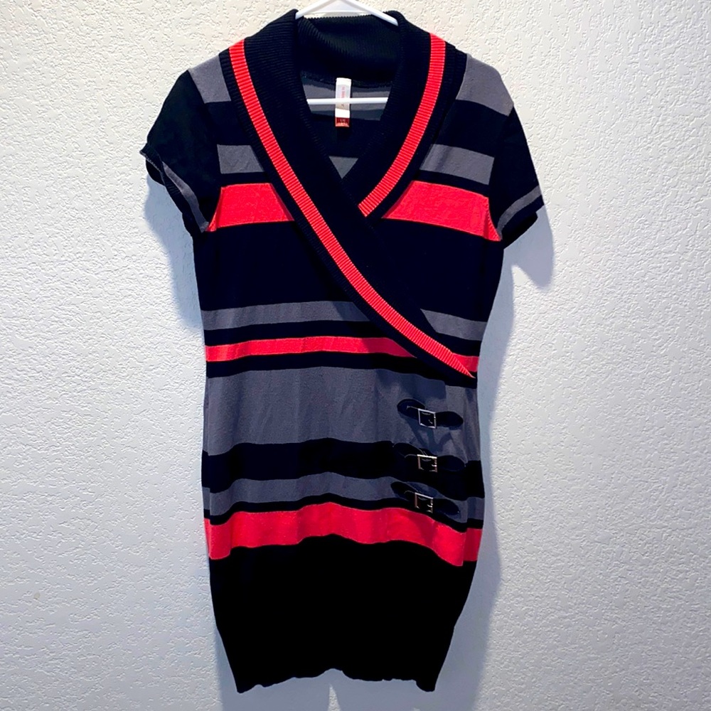 No Boundaries Woman’s Size Large 11-13 Dress